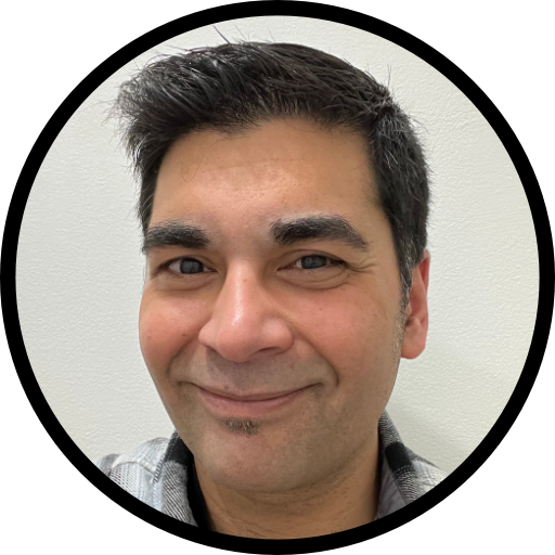 Laine Baker headshot